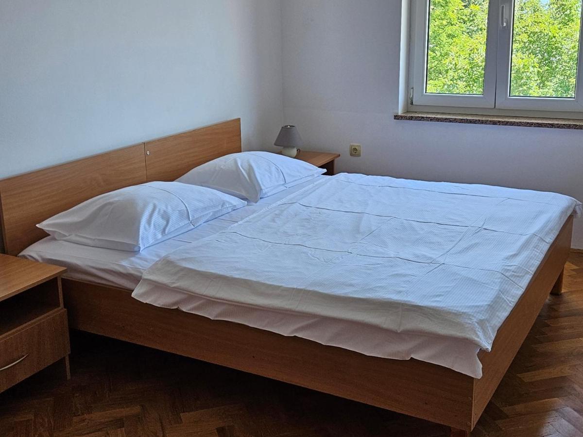 Apartments Trojak Baška Εξωτερικό φωτογραφία